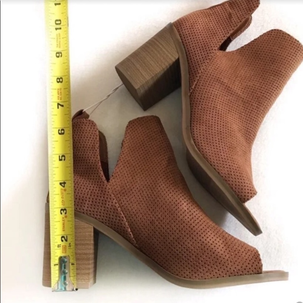 Universal Thread Cognac Block Heeled Bootie - image 2